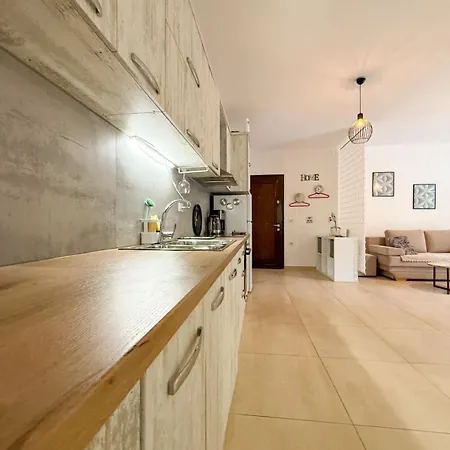 Apartment Ani Sarande