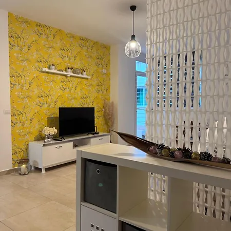 Ani Apartment *