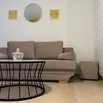 Apartman Ani *